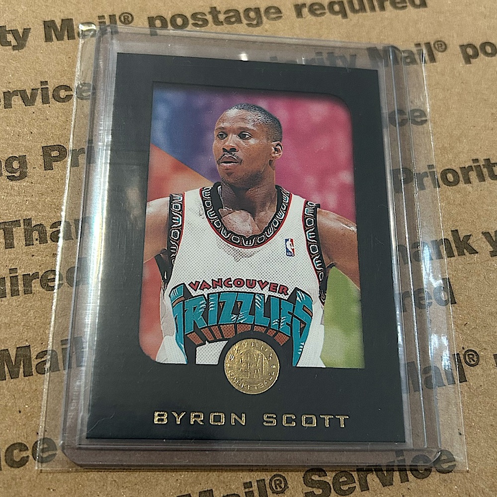 Byron Scott ‘96 SkyBox E-XL Card No. 87